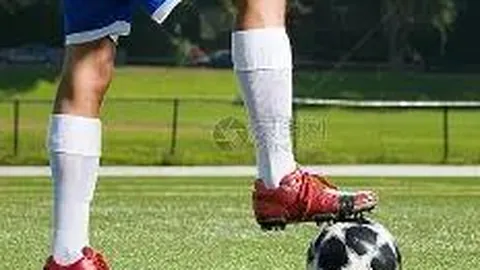 易建联荣膺中国男篮领袖，助力2025篮球世界杯中国男篮奋勇争先